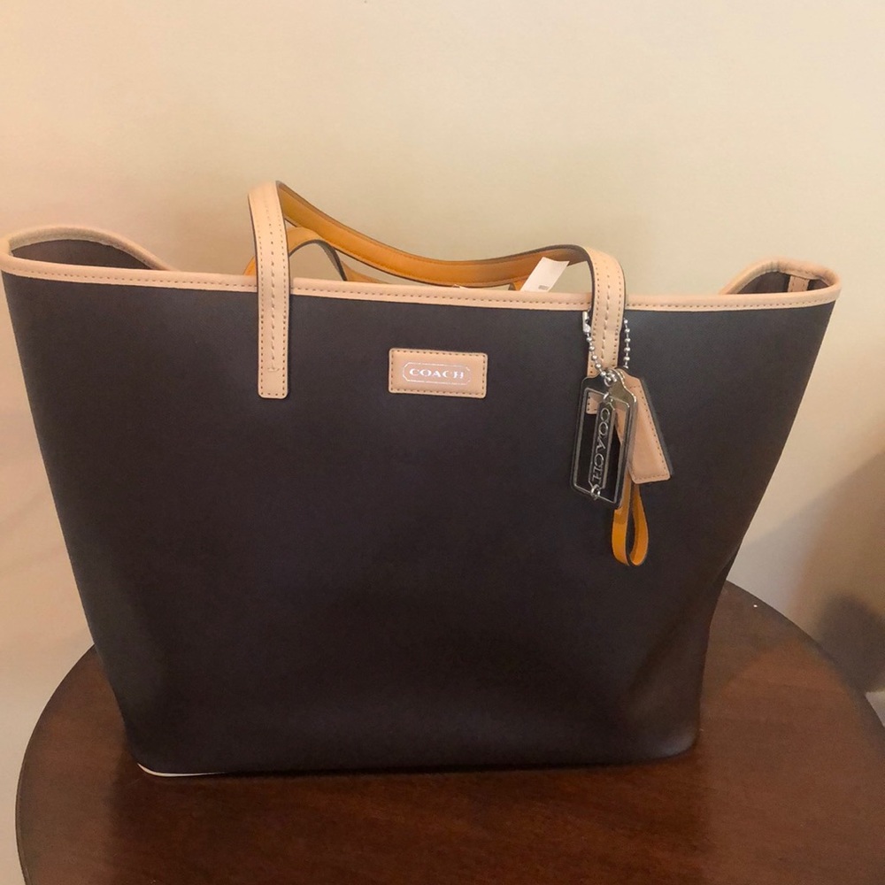 Coach Tote NWT